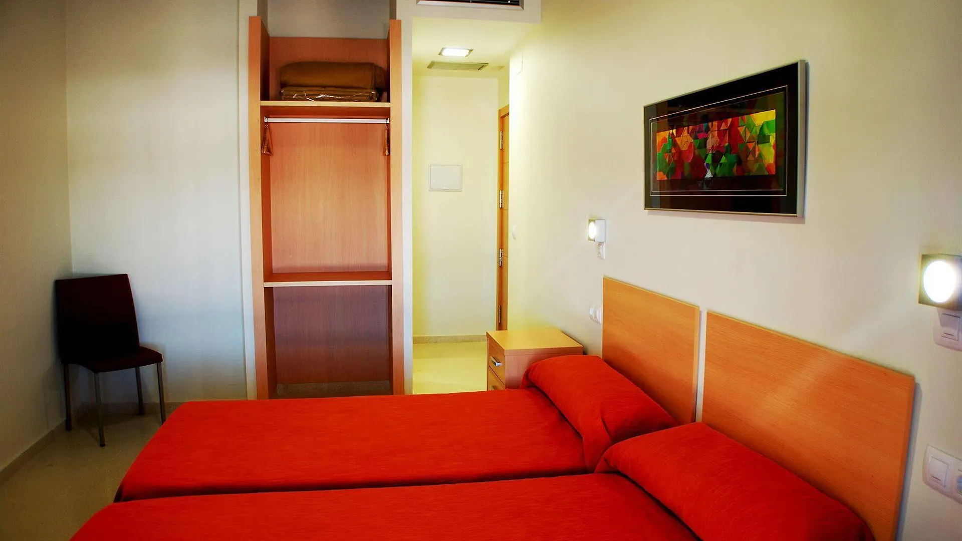 Hostel Albergue Inturjoven Chipiona