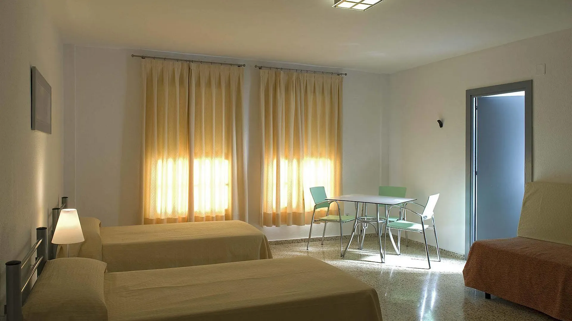 Hostel Albergue Inturjoven Chipiona Spain